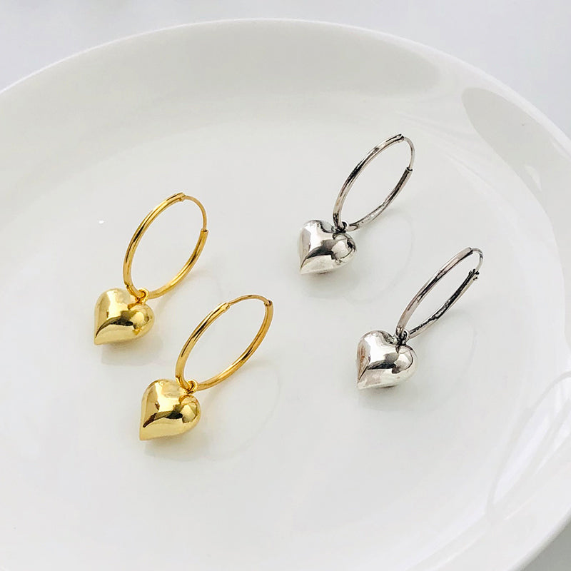 Heart Shaped Chunky Hoop Earrings - 18K Gold Plated